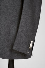 Load image into Gallery viewer, New Suitsupply Havana Mid Gray Pure Circular Wool Flannel Blazer - Size 36R