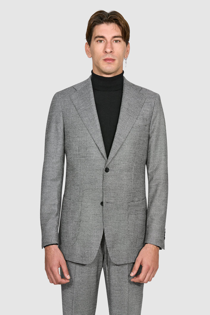 New SUITREVIEW Elmhurst White/Black Houndstooth Wool and Cashmere Loro Piana Suit - 38L and 42R